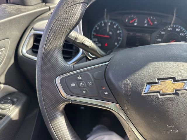 Used 2021 Chevrolet Equinox LS w/ LS Convenience Package image 22