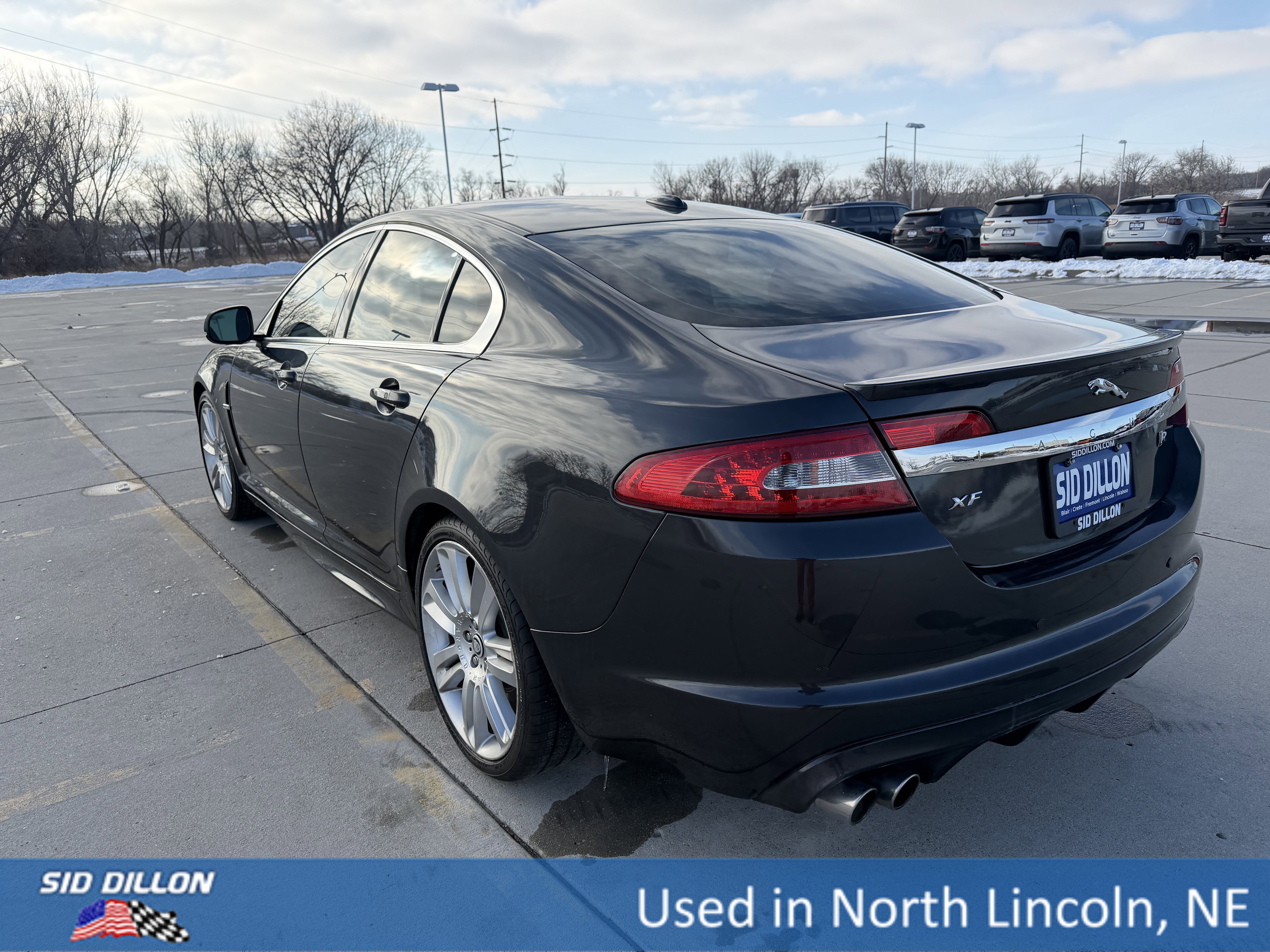 Used 2011 Jaguar XF R image 7