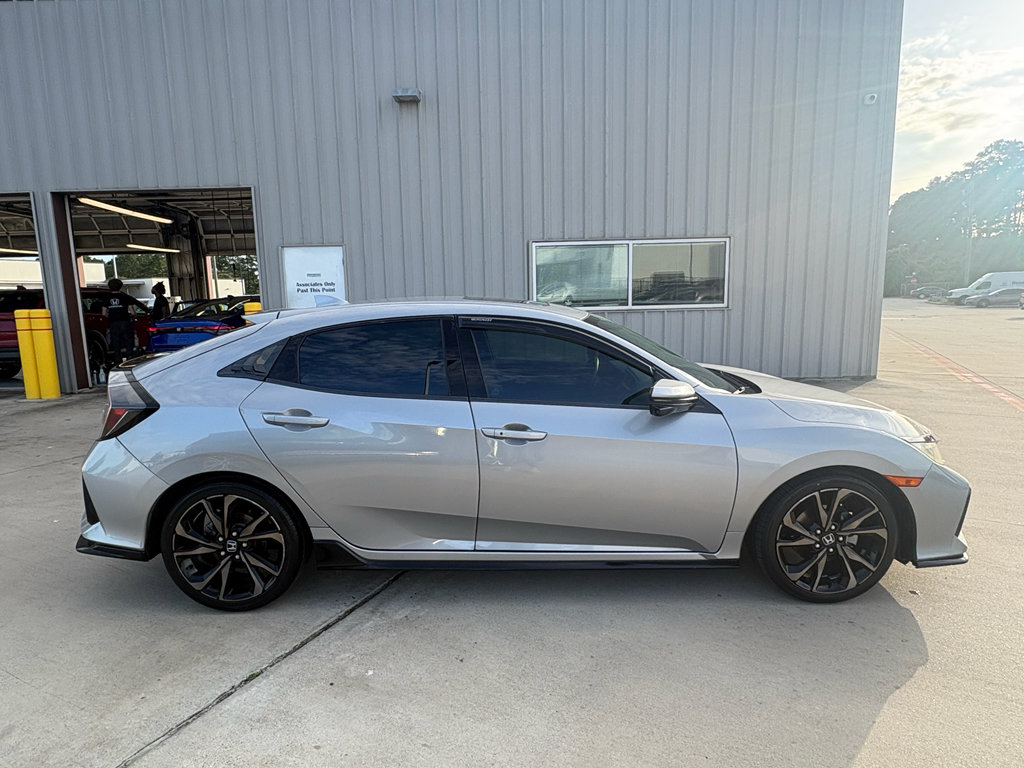 Used 2018 Honda Civic Sport Touring image 9