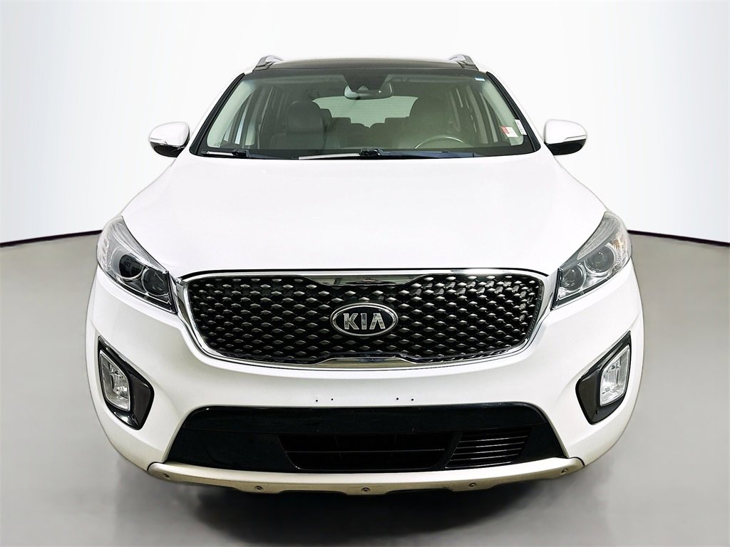 Used 2018 Kia Sorento SX image 2