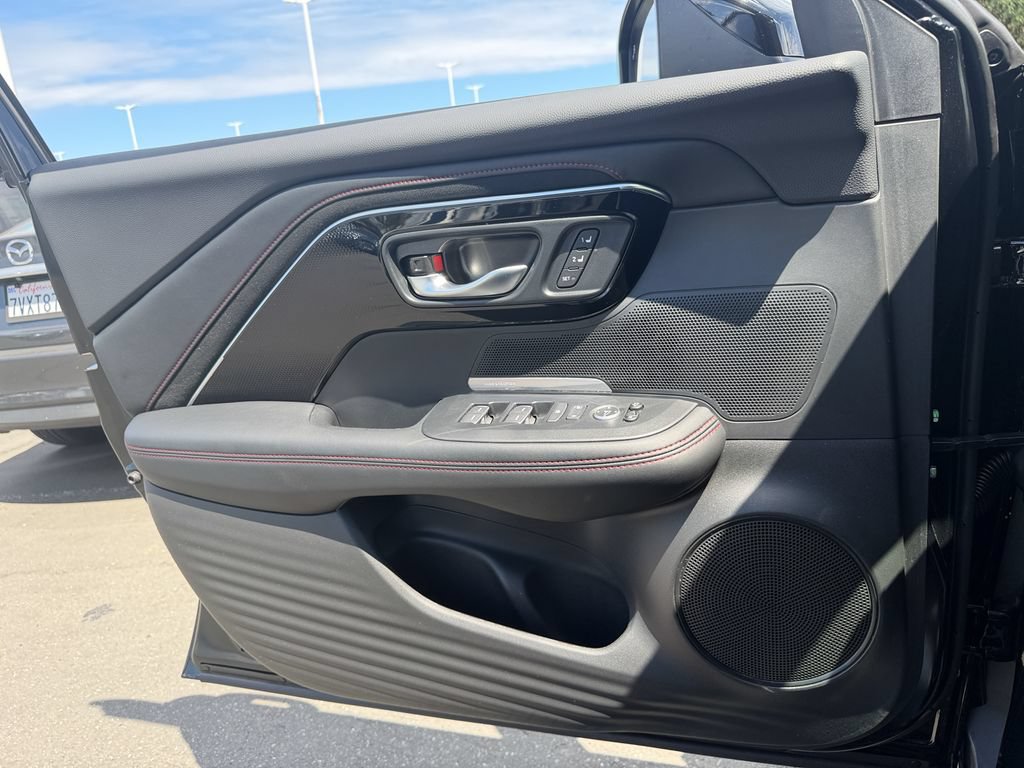 Certified 2025 Acura ADX A-Spec AWD/4WD image 14
