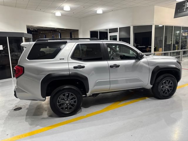Used 2026 Toyota 4Runner SR5 AWD/4WD image 9
