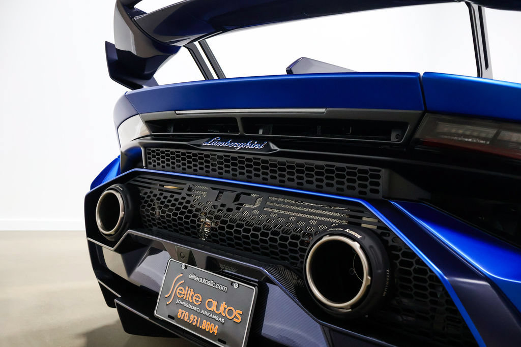 Used 2023 Lamborghini Huracan STO RWD image 99