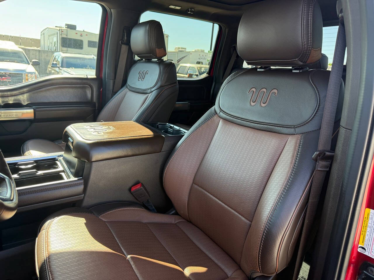 Used 2024 Ford F350 King Ranch AWD/4WD image 23