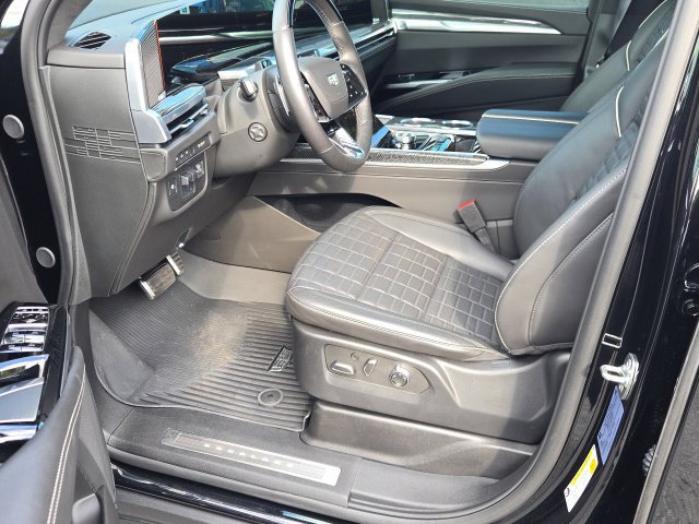 Used 2025 Cadillac Escalade V w/ LPO, Floor Liner Package AWD/4WD image 12