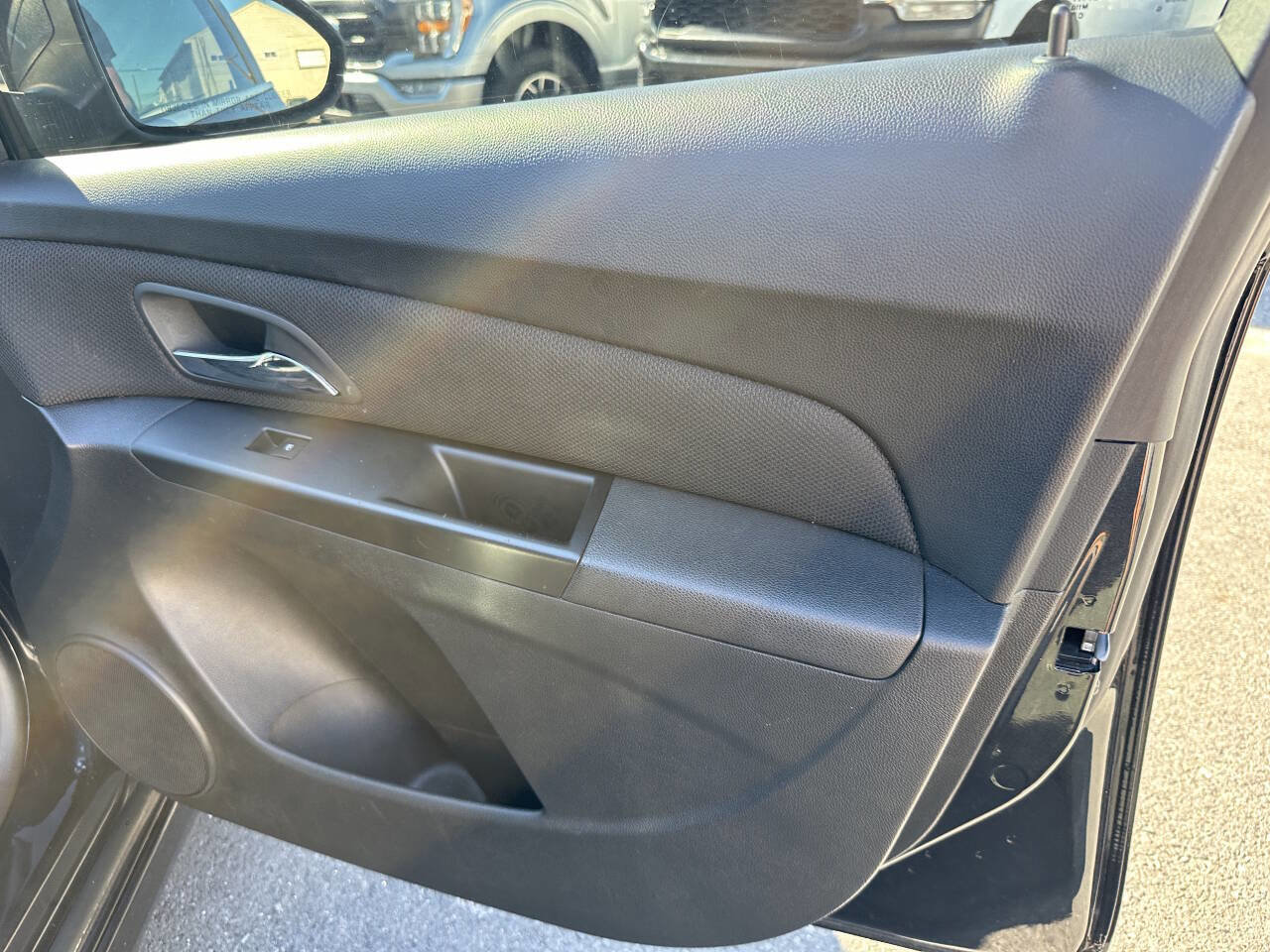 Used 2013 Chevrolet Cruze LT w/ RS Package image 14