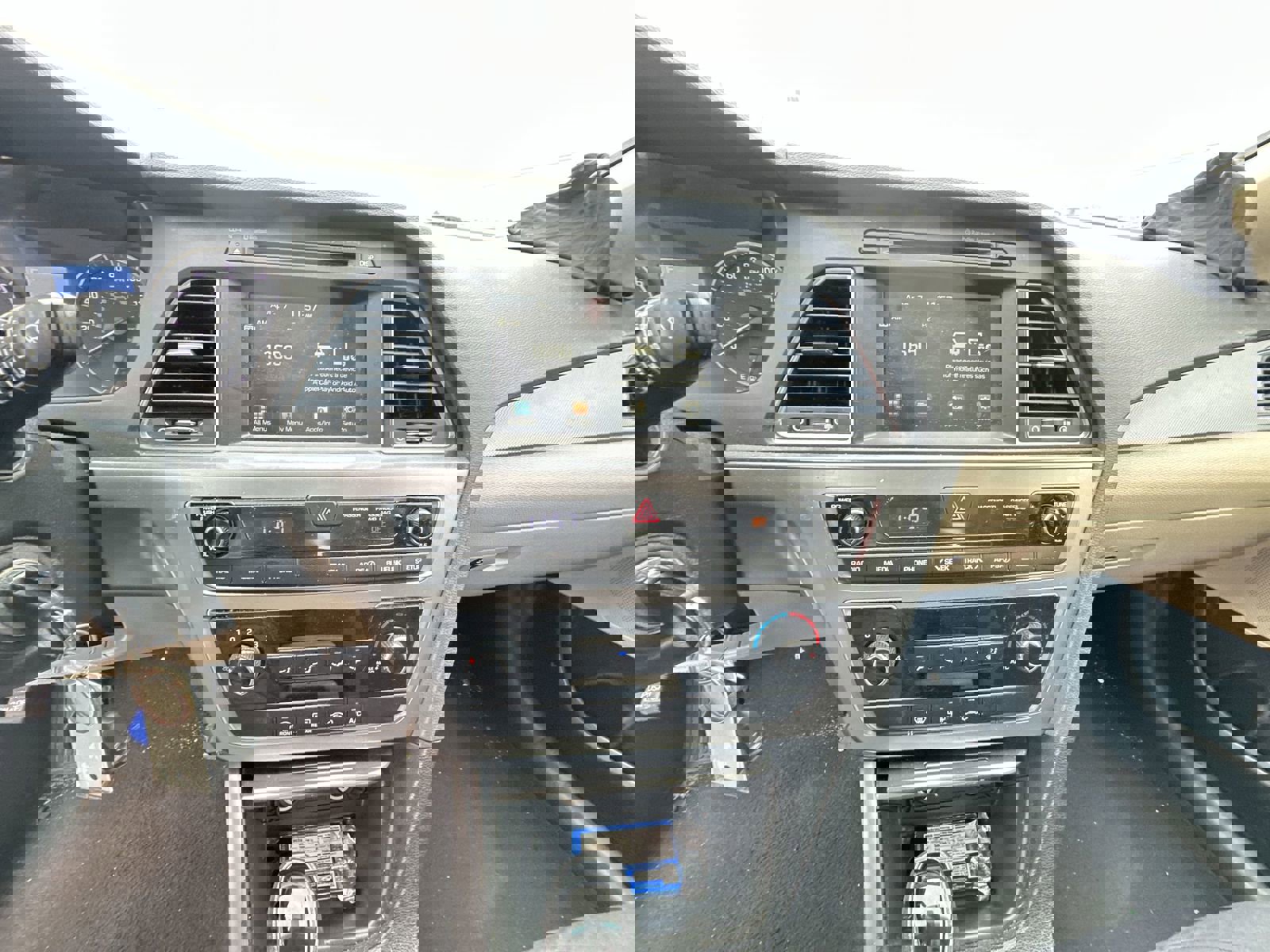 Used 2017 Hyundai Sonata SE image 13