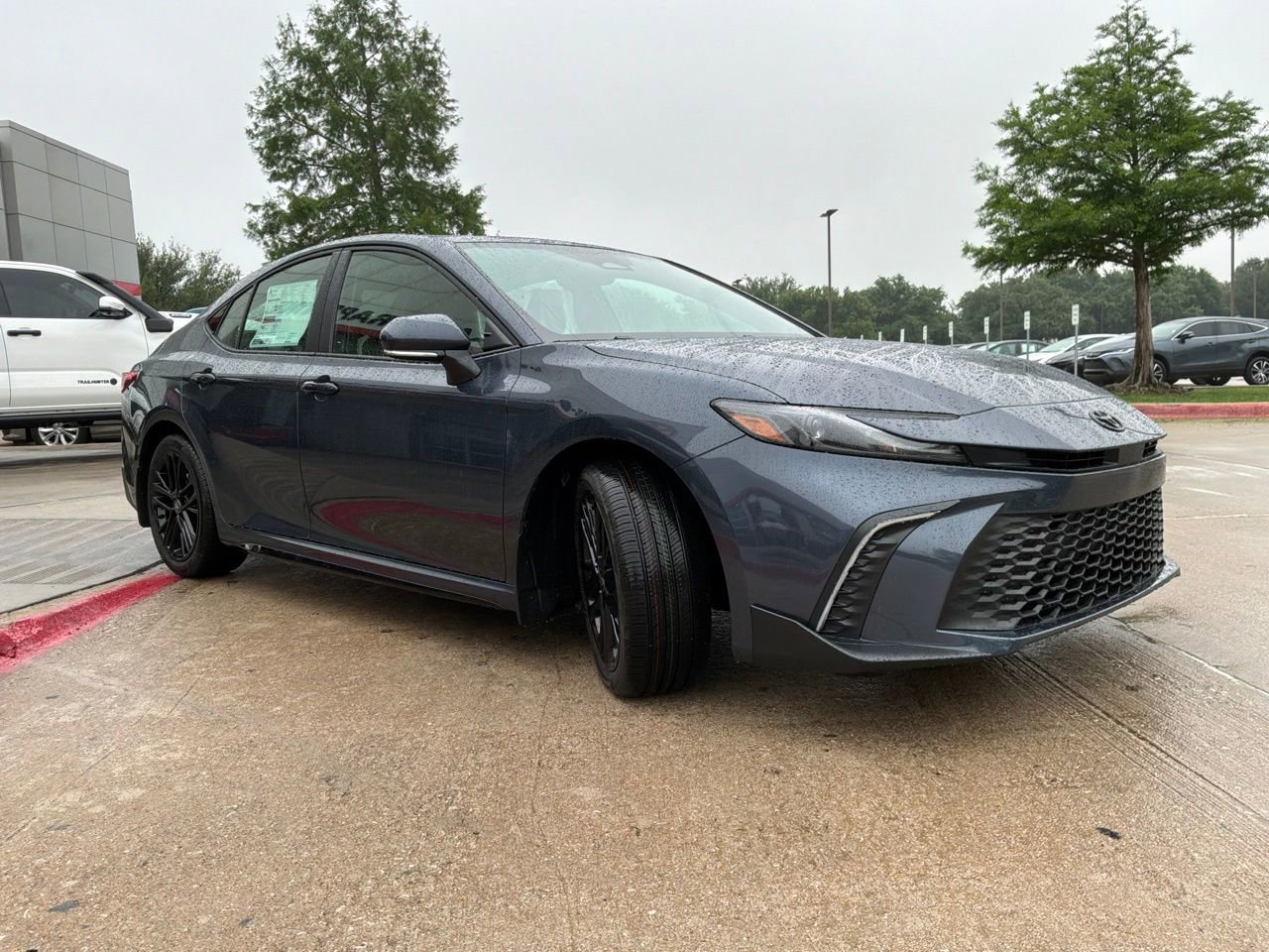 New 2026 Toyota Camry SE image 4