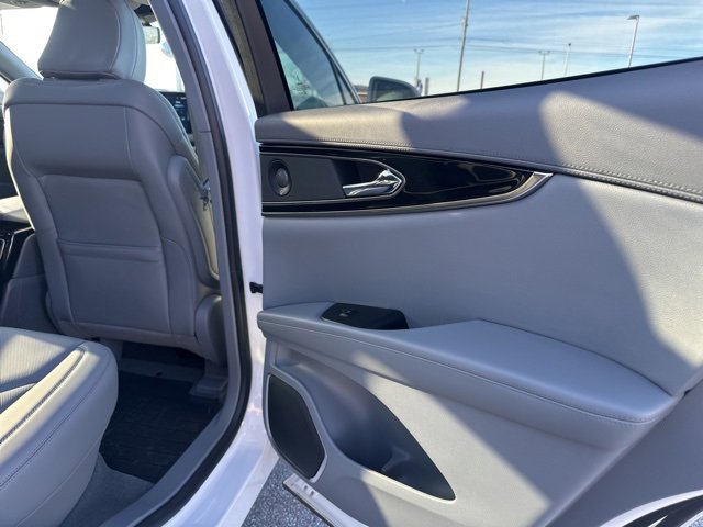 Used 2023 Lincoln Nautilus Reserve w/ Equipment Group 201A image 13