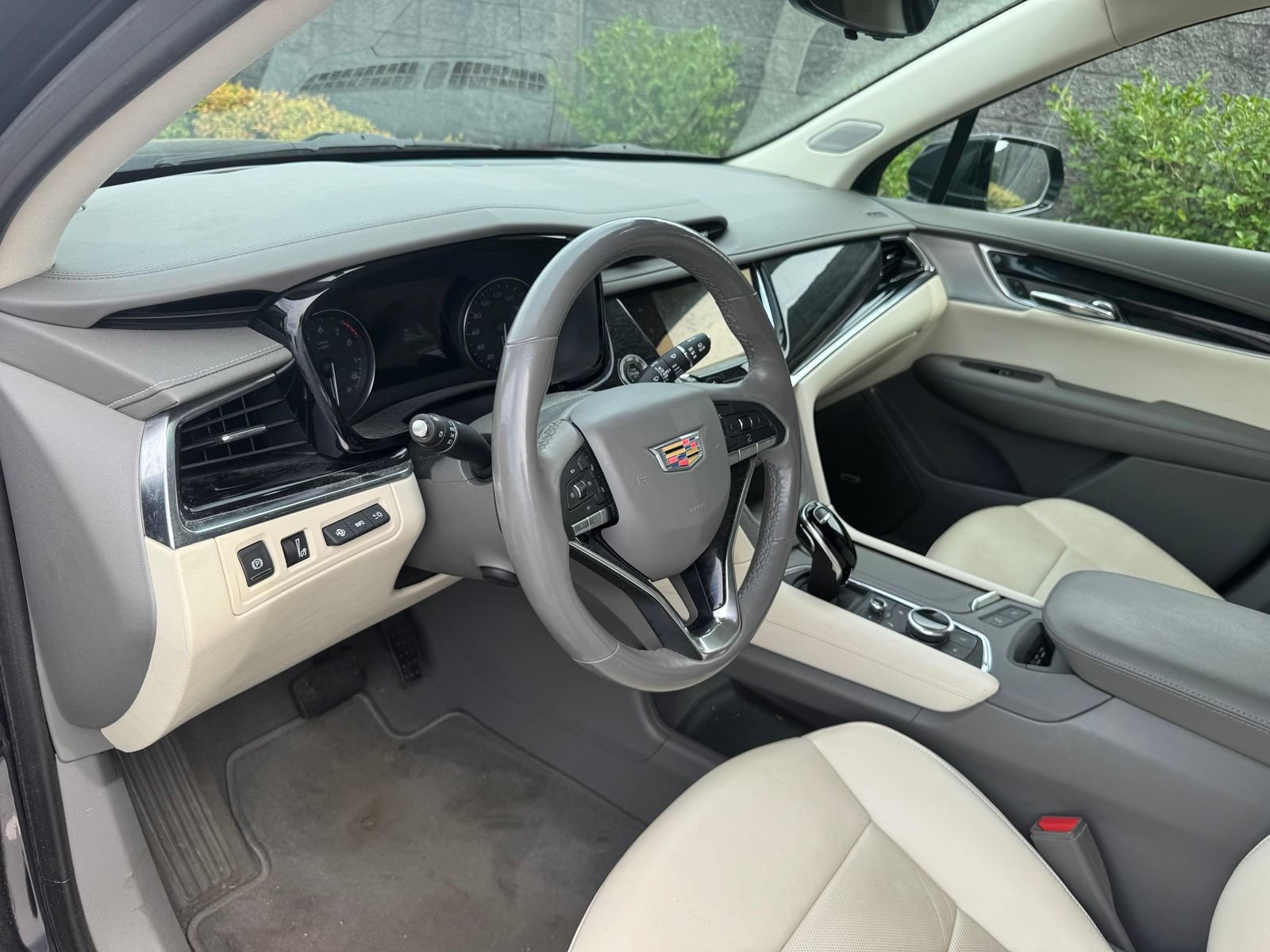 Certified 2021 Cadillac XT6 Premium Luxury AWD/4WD image 23