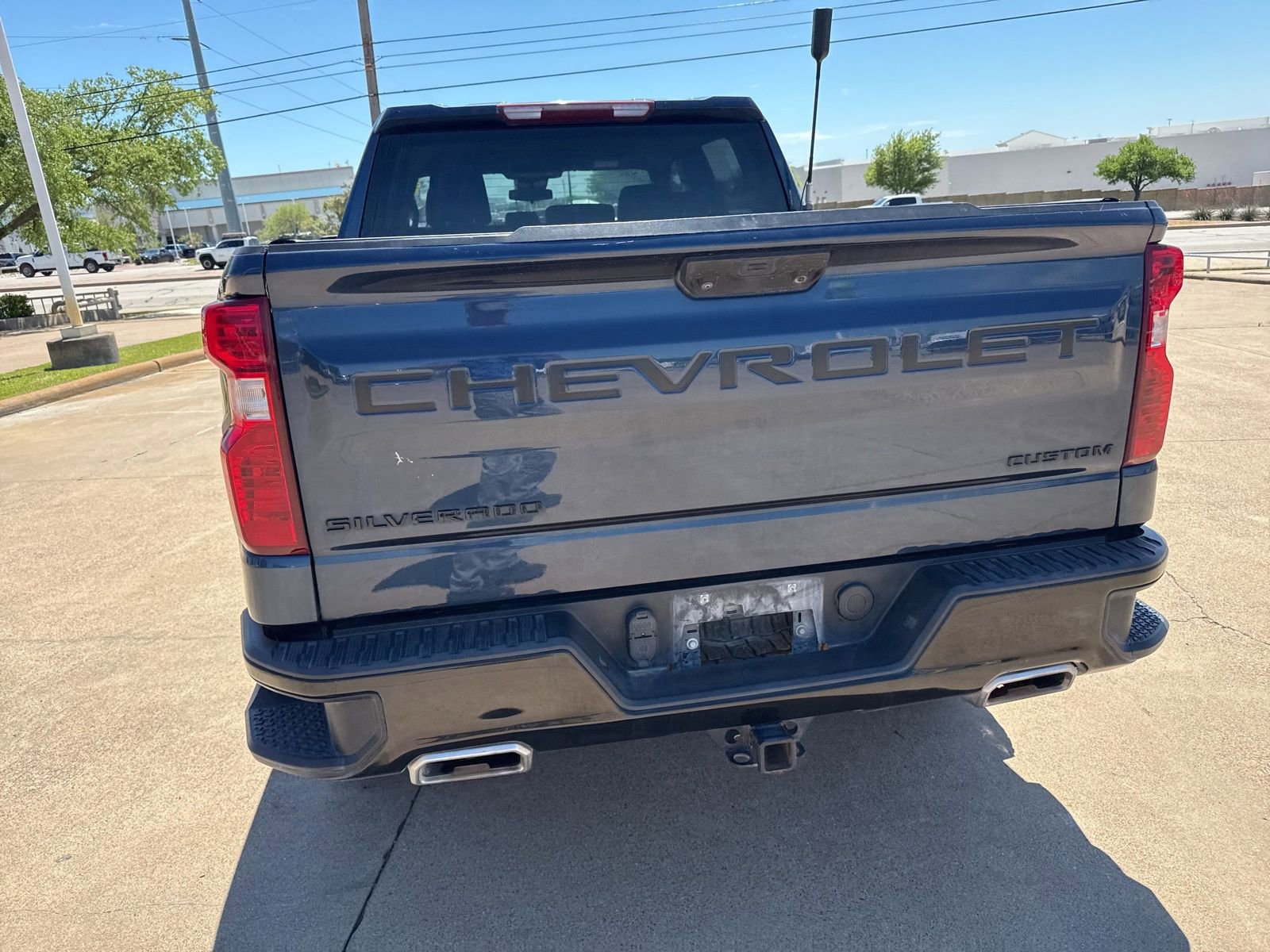 Used 2022 Chevrolet Silverado 1500 Custom Trail Boss w/ LPO, Dark Essentials Package image 6