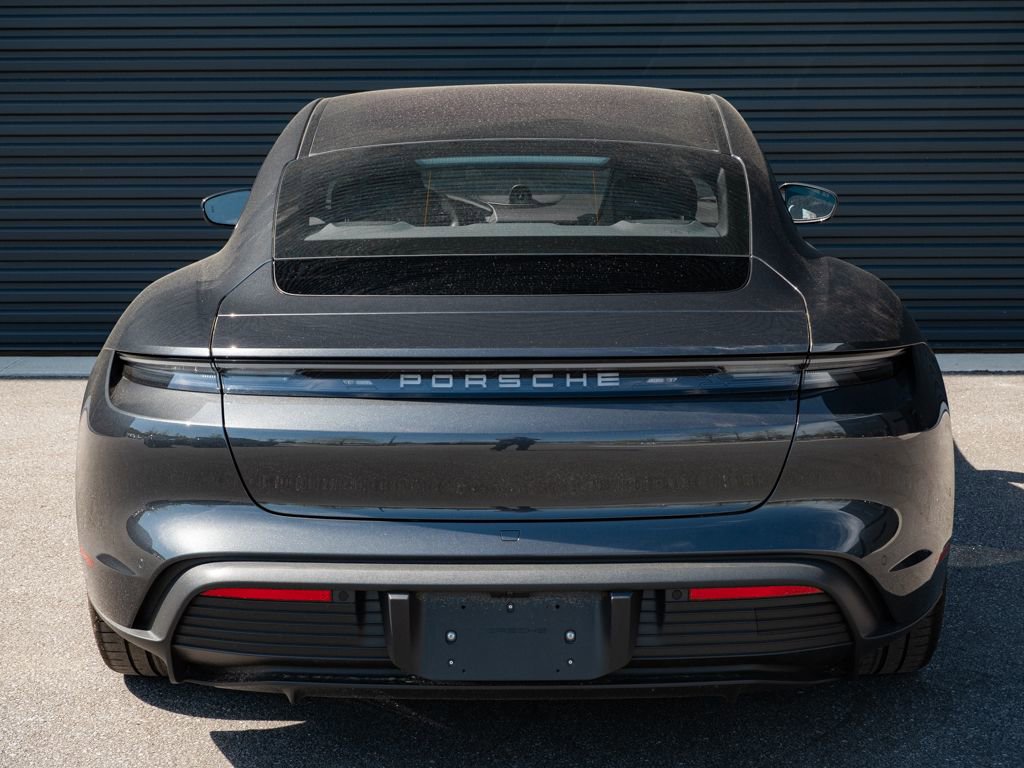 Certified 2025 Porsche Taycan AWD/4WD image 30