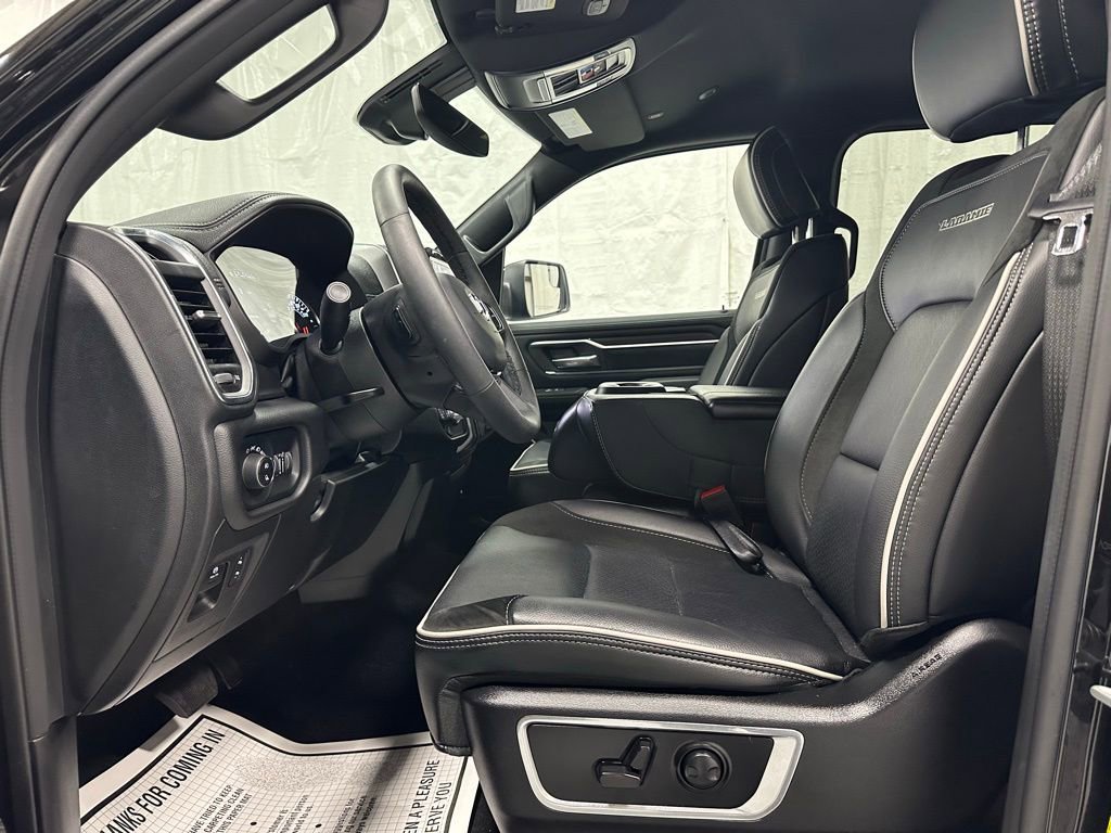 Used 2025 RAM 1500 Laramie image 14