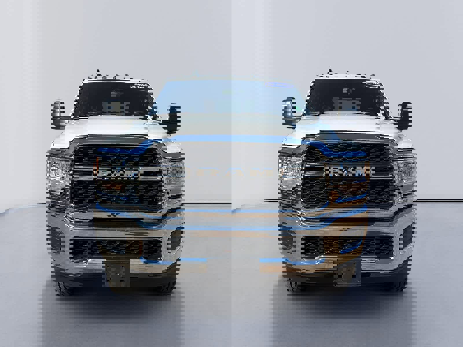 Used 2024 RAM 2500 Tradesman w/ Chrome Appearance Group image 8