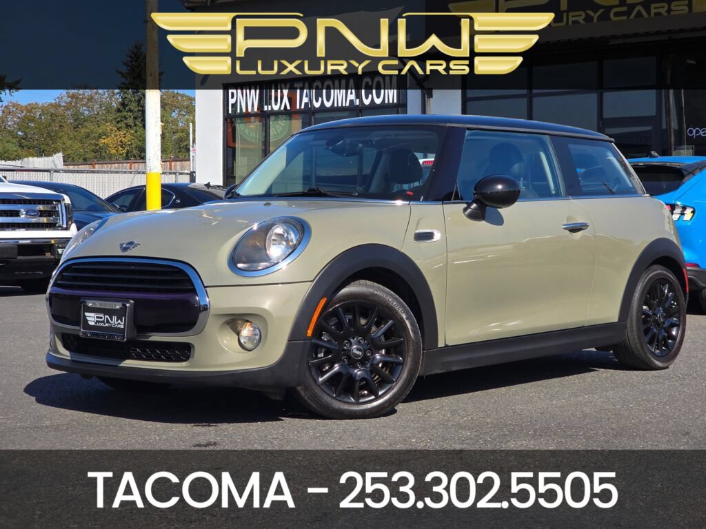 Used 2019 MINI Cooper 2-Door Hardtop FWD image 1