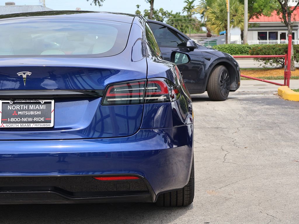Used 2023 Tesla Model S AWD/4WD image 17