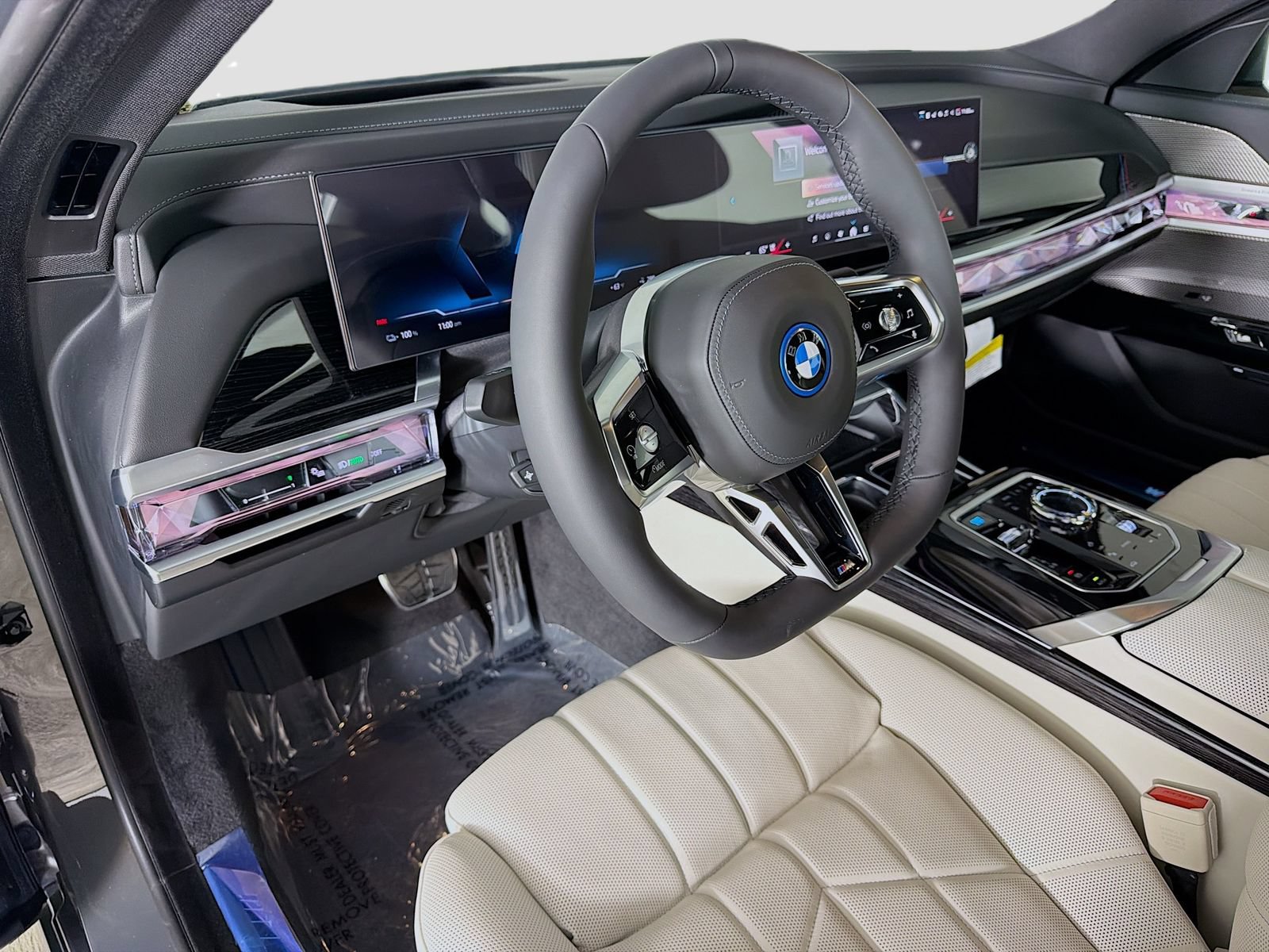 New 2026 BMW i7 xDrive60 AWD/4WD image 9