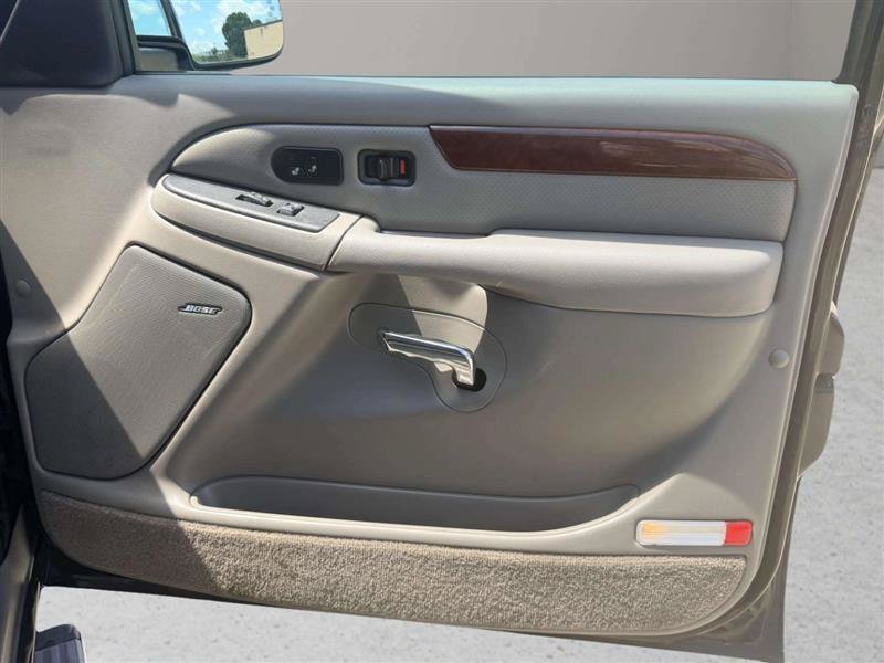 Used 2006 Cadillac Escalade AWD image 33