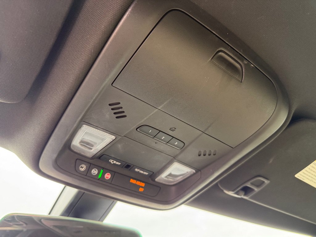 Used 2018 Cadillac XT5 FWD image 34