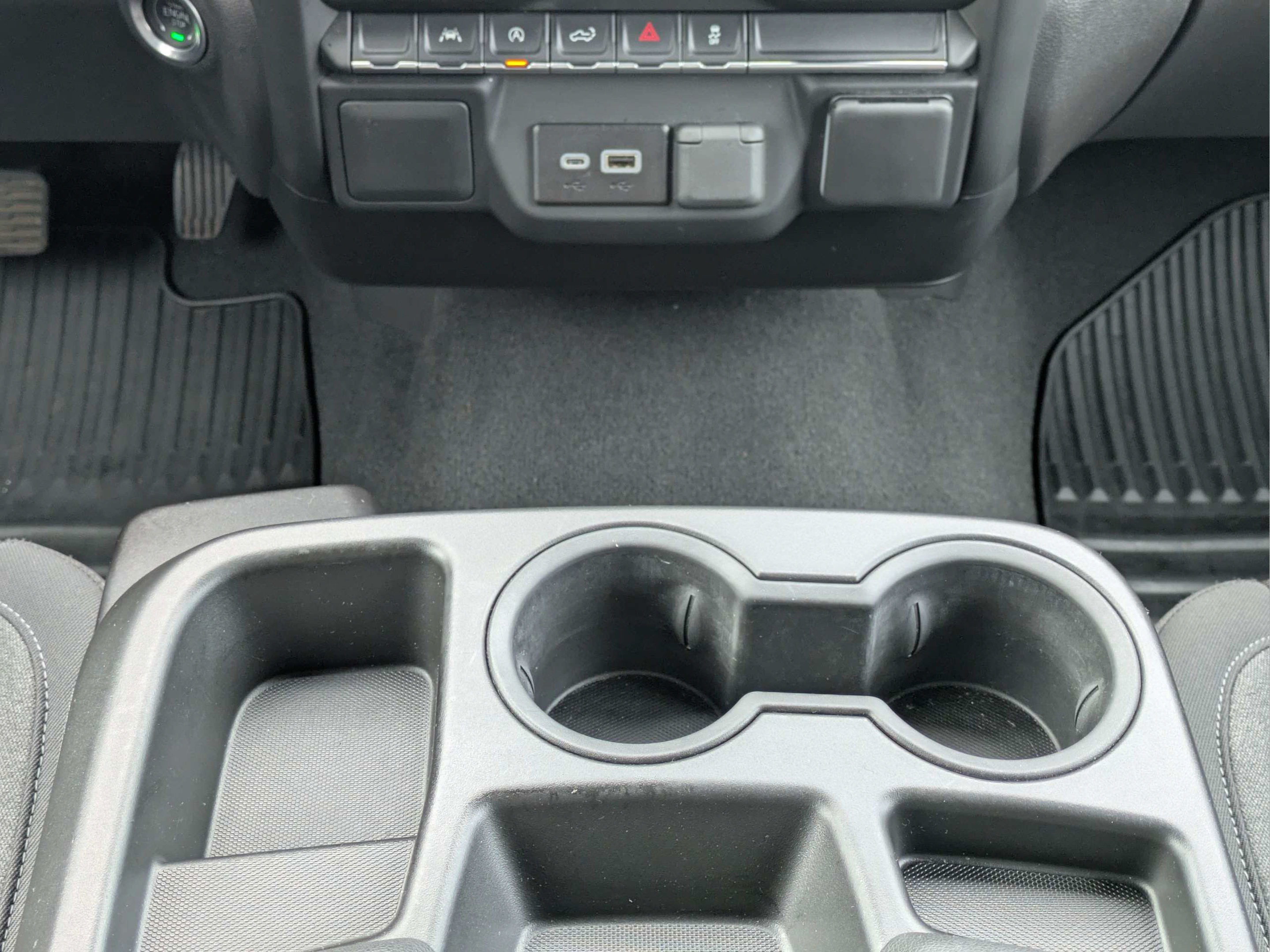 Used 2024 Chevrolet Silverado 1500 Custom w/ Turbomax Blackout Package AWD/4WD image 16