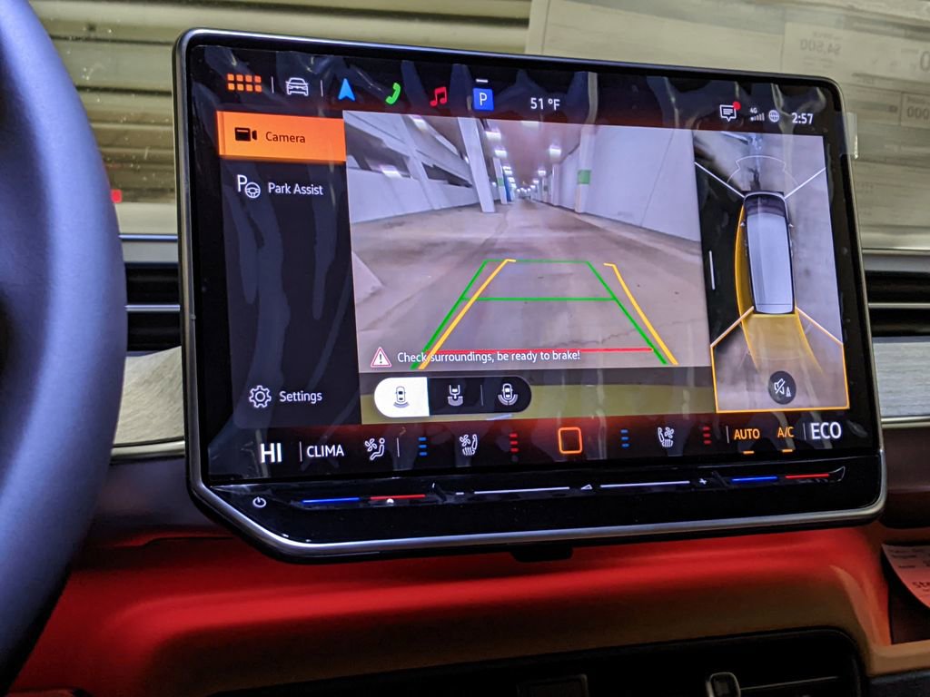 New 2025 Volkswagen ID. Buzz Pro S Plus AWD/4WD image 17