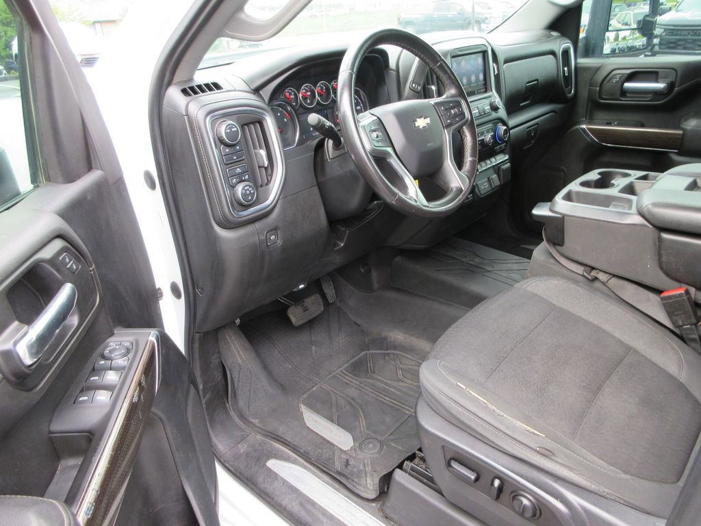Certified 2021 Chevrolet Silverado 2500 LT w/ Fleet Comfort Package AWD/4WD image 13