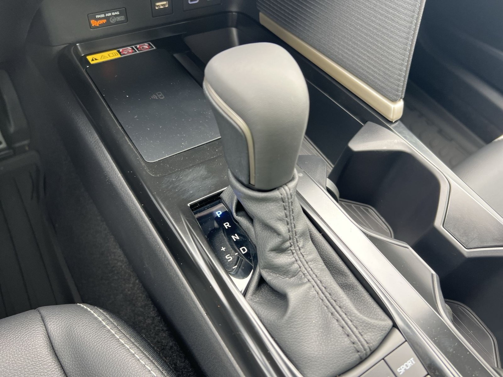 New 2026 Toyota Camry SE FWD image 21