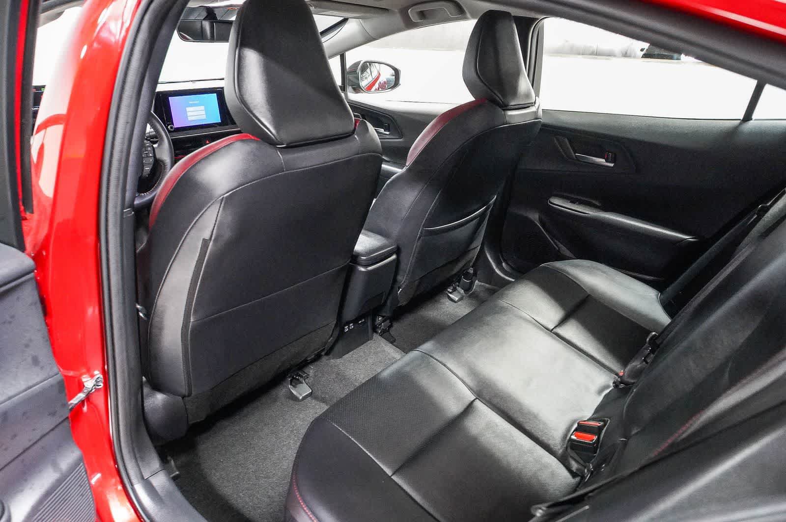 Certified 2026 Toyota Prius Plug-In Hybrid FWD image 19