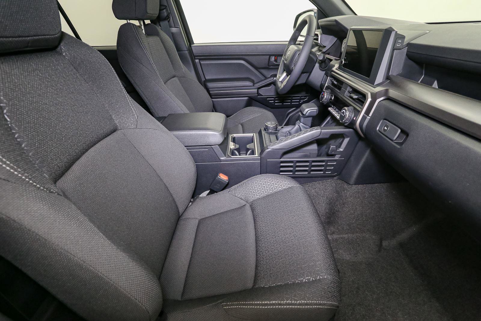 New 2026 Toyota 4Runner SR5 AWD/4WD image 12