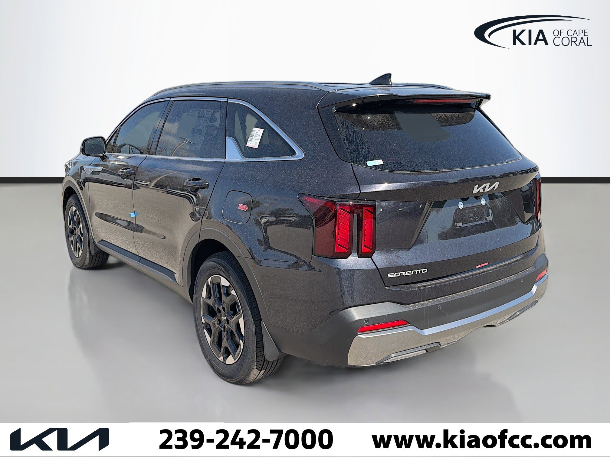 New 2026 Kia Sorento S FWD image 3