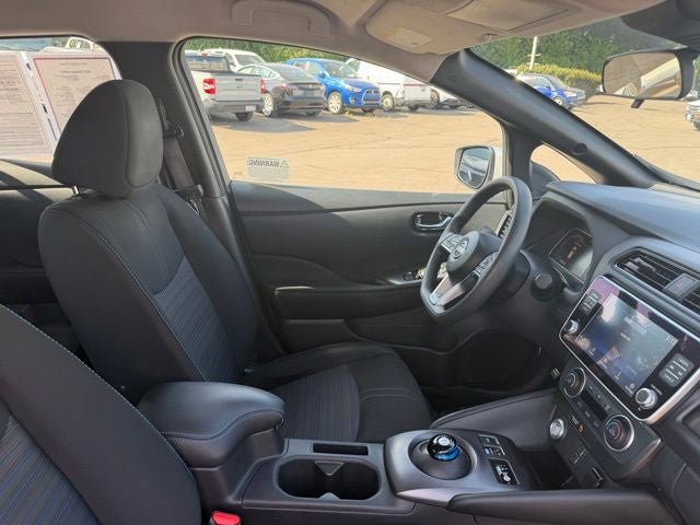 Used 2023 Nissan Leaf S FWD image 17