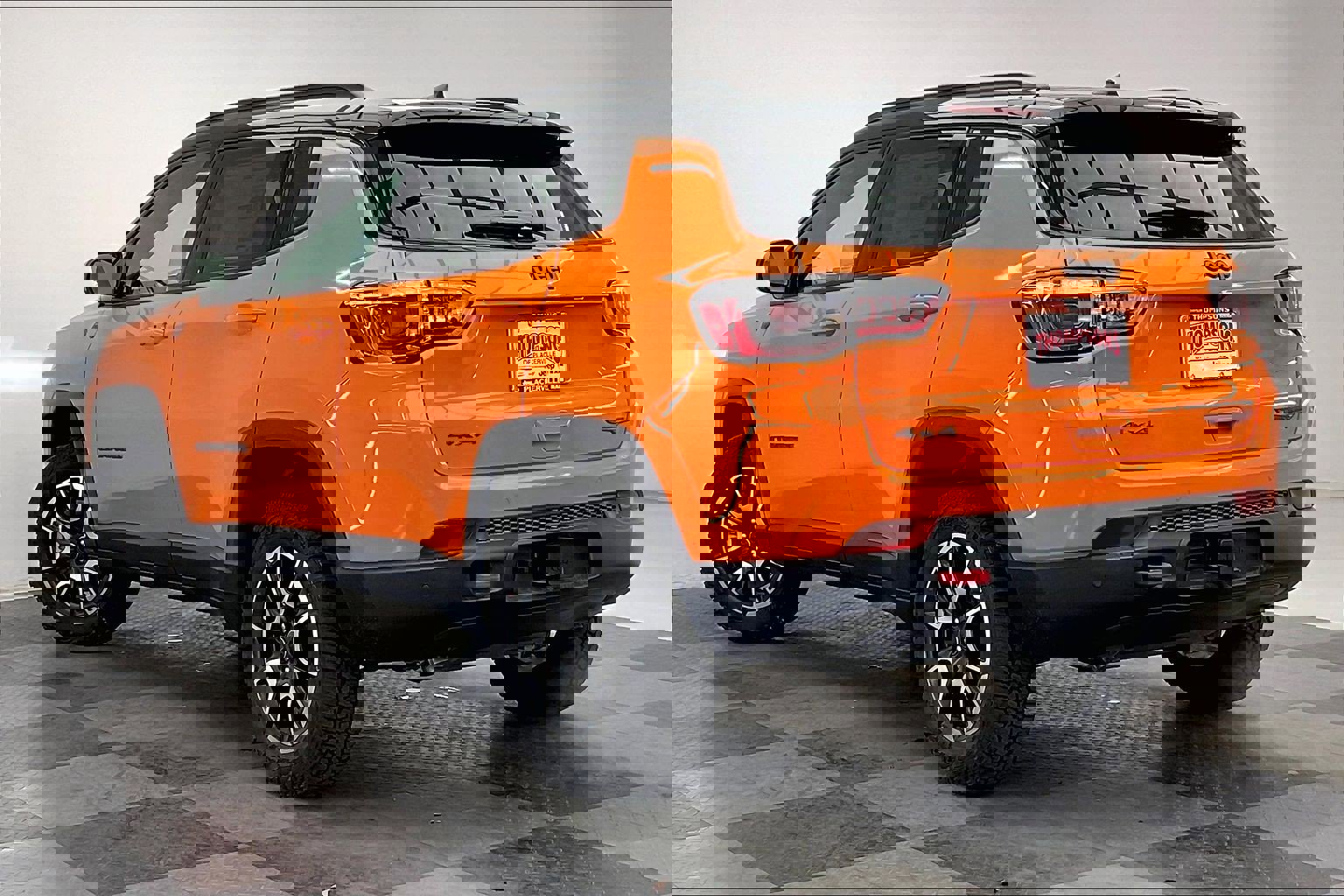 New 2026 Jeep Compass Trailhawk w/ Sun, Sound & Navigation Group image 2