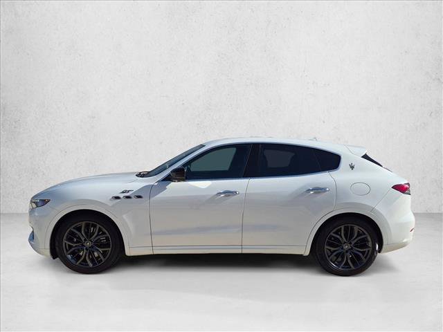 Used 2024 Maserati Levante GT Ultima AWD/4WD image 7
