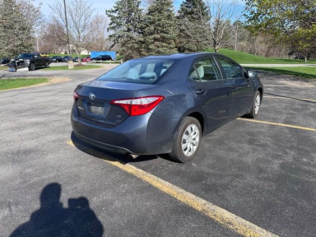 Used 2015 Toyota Corolla LE FWD image 3