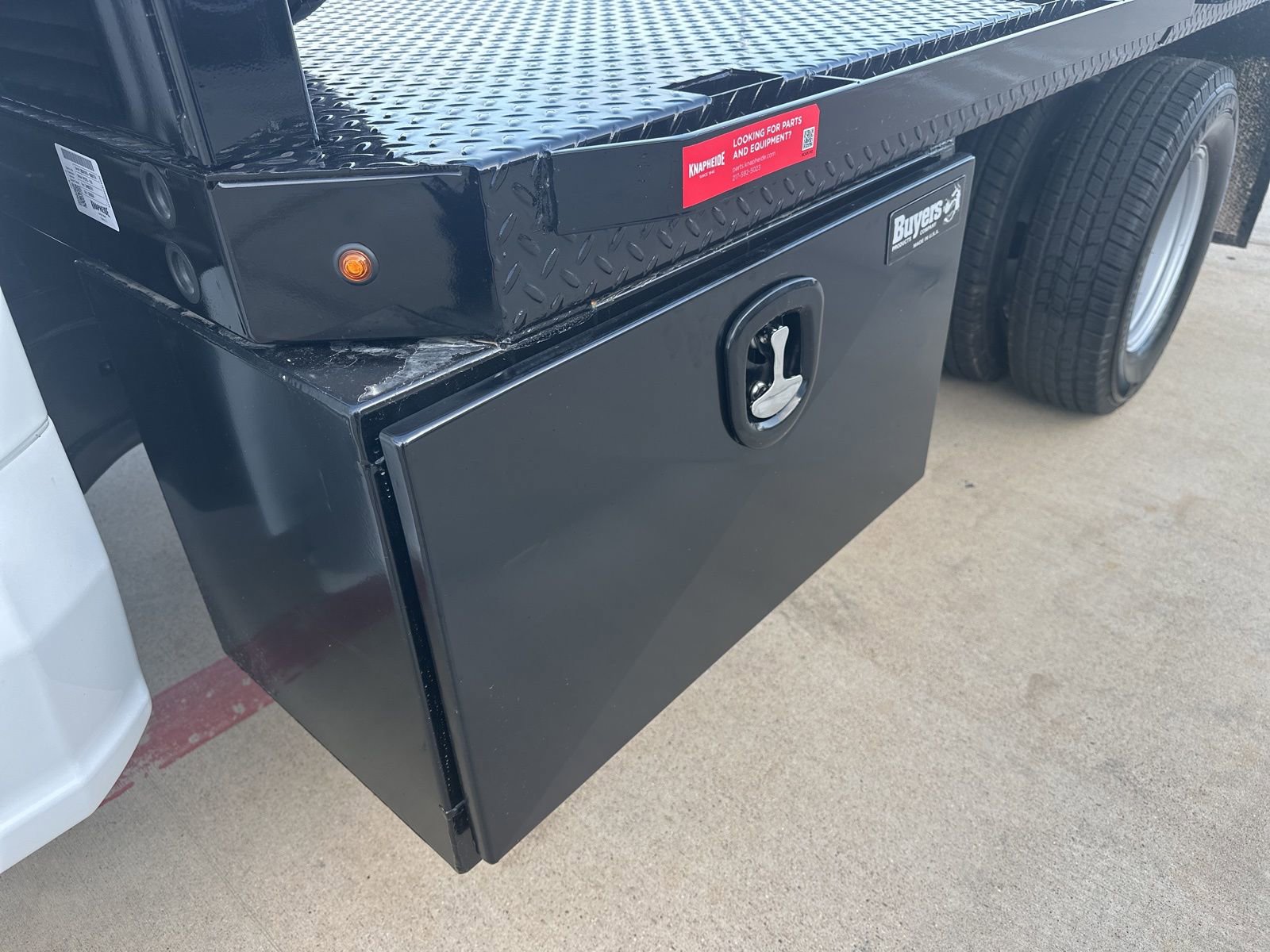 New 2025 Ford F350 XL w/ XL Chrome Package image 25