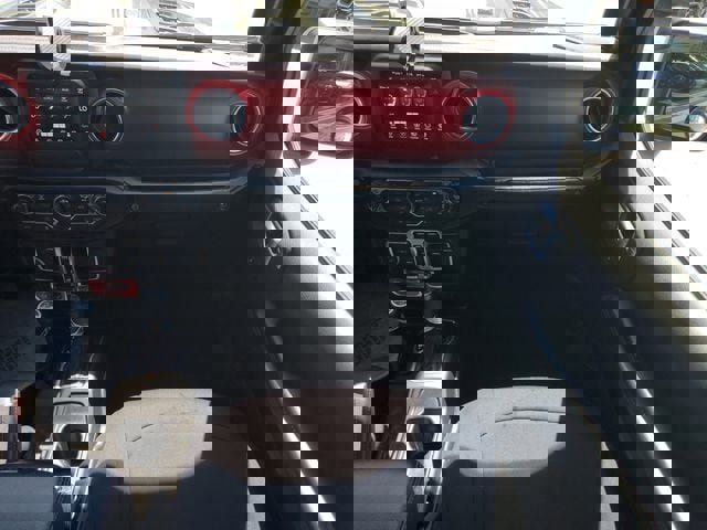 Certified 2021 Jeep Gladiator Rubicon image 21