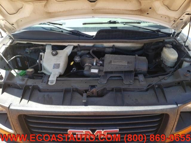 Used 2015 GMC Savana 2500 RWD image 5