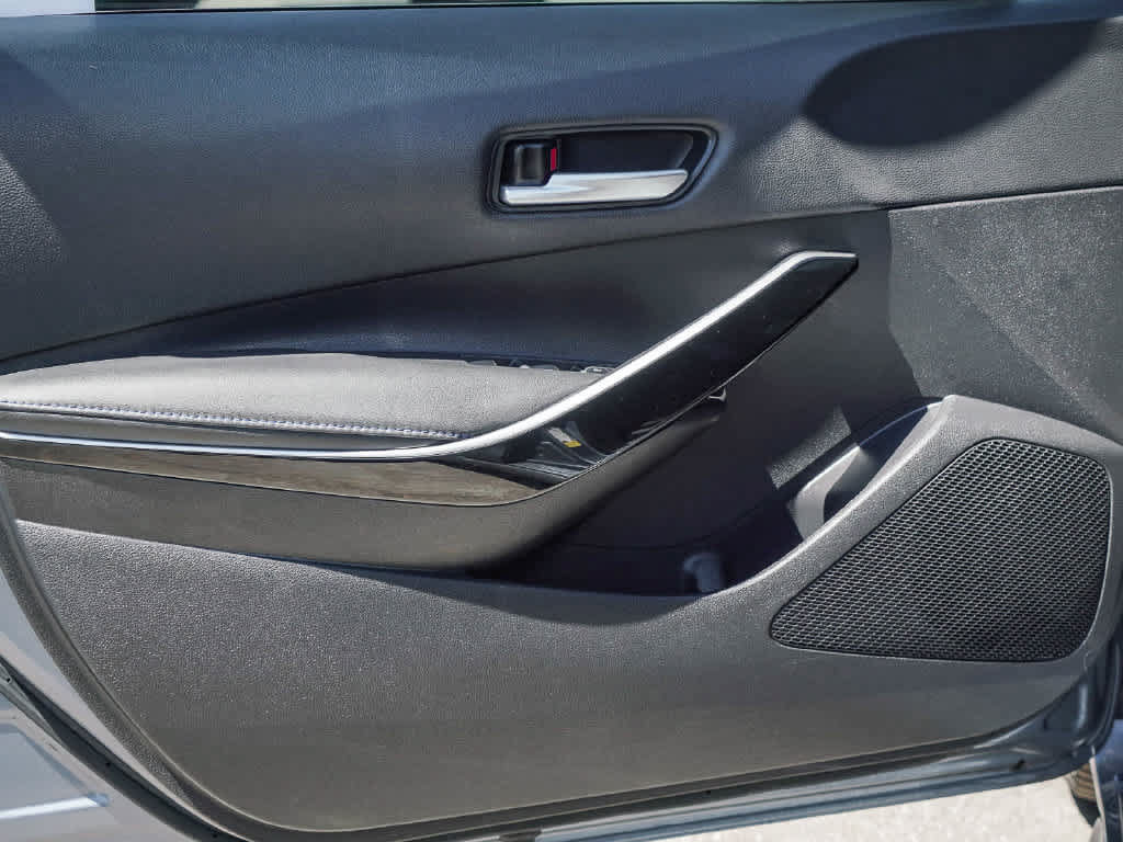 Used 2021 Toyota Corolla XSE w/ Carpet Mat Package (TMS) FWD image 19