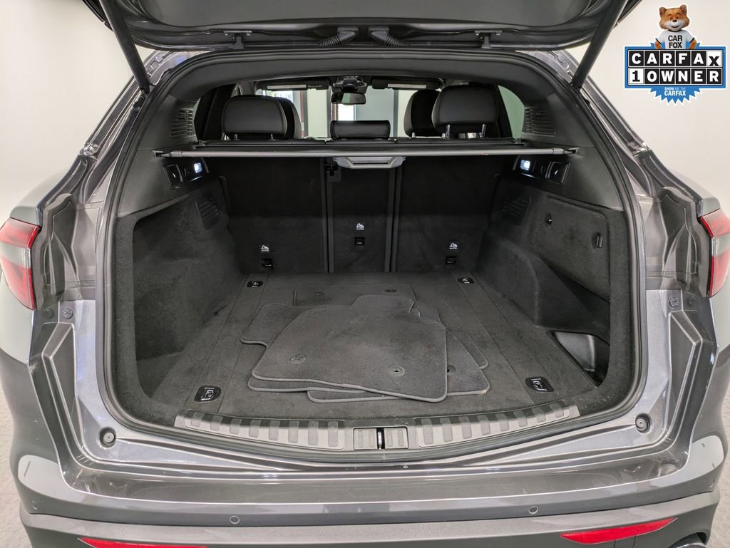Used 2023 Alfa Romeo Stelvio Sprint image 25