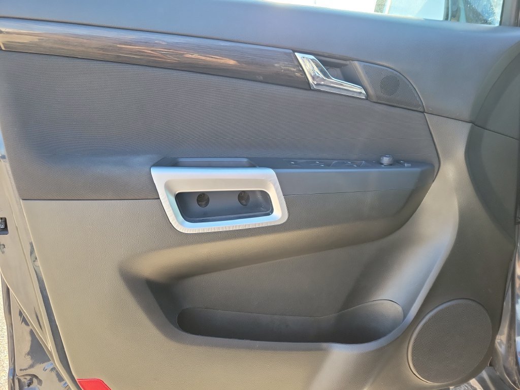 Used 2014 Chevrolet Captiva Sport LS FWD image 14