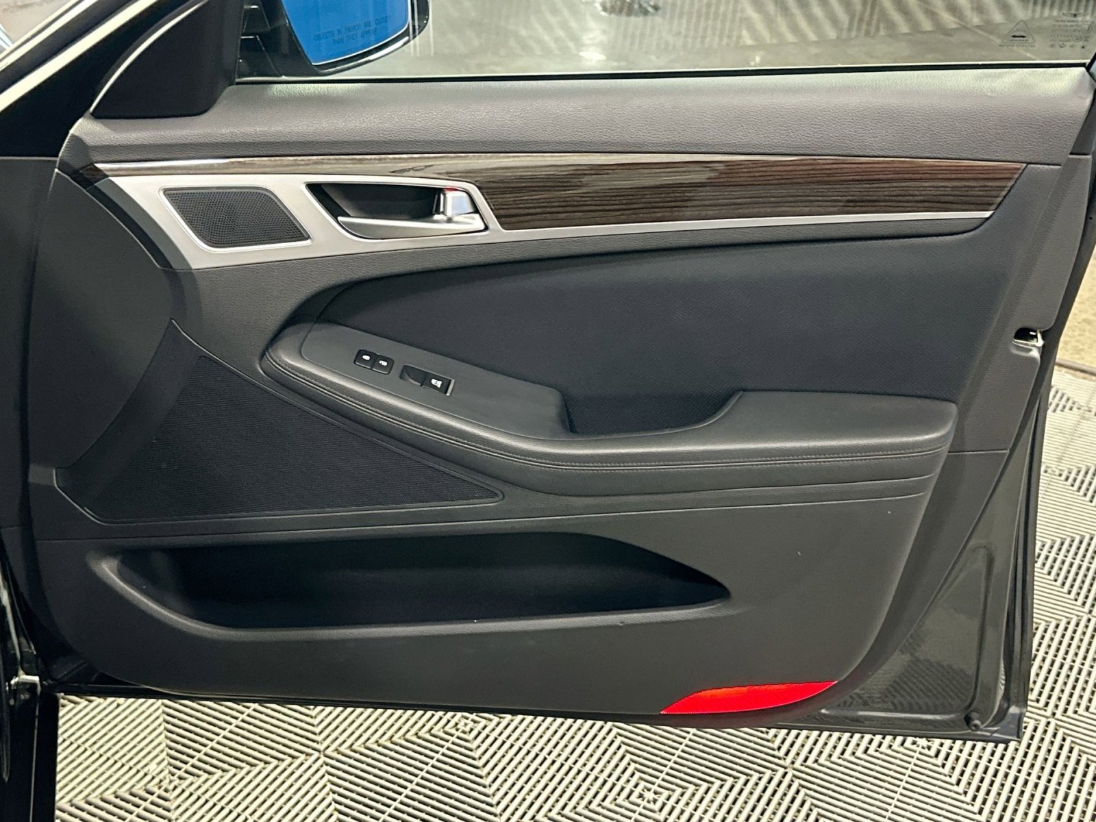 Used 2020 Genesis G80 3.8 image 36