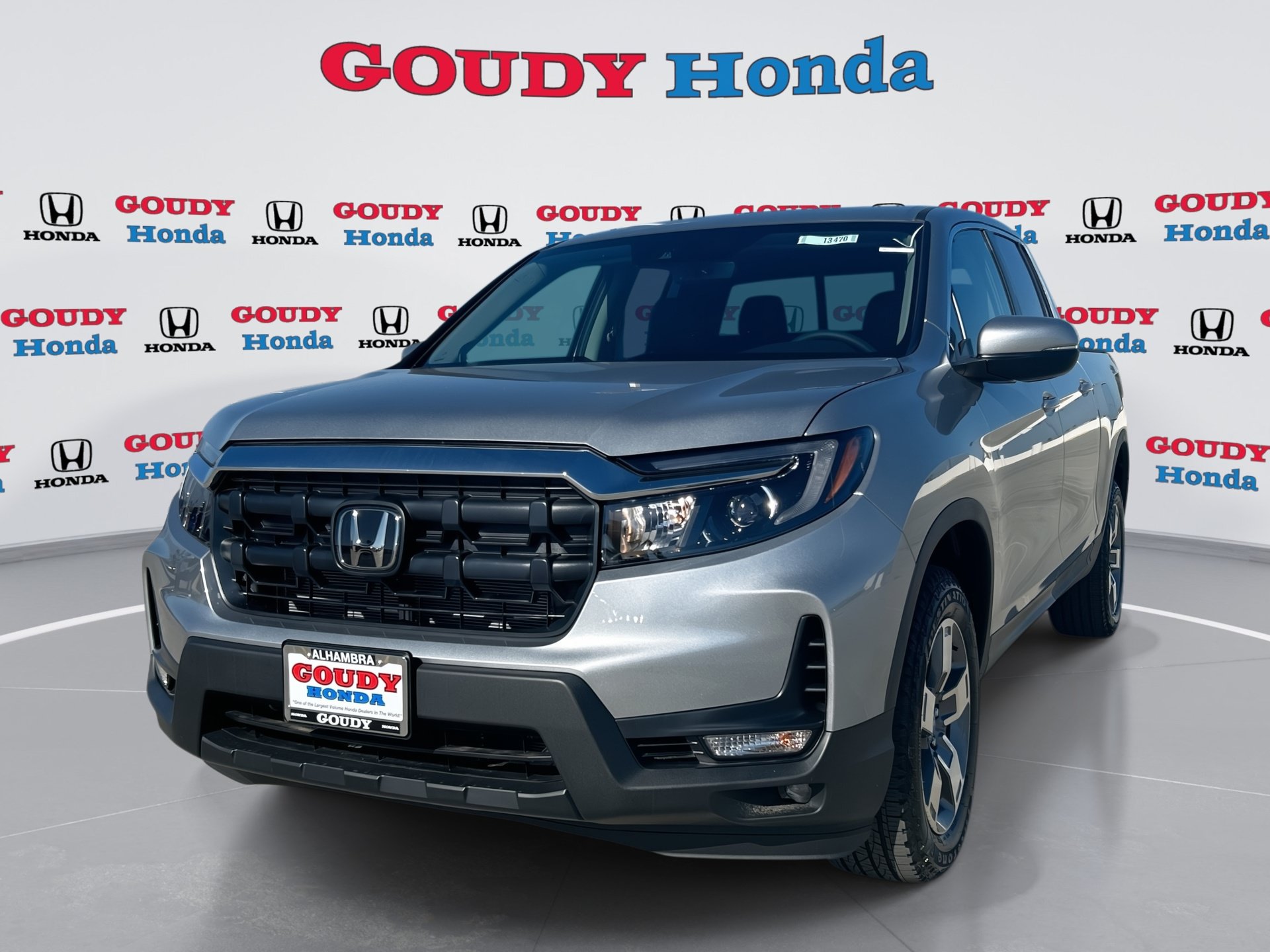 New 2026 Honda Ridgeline RTL