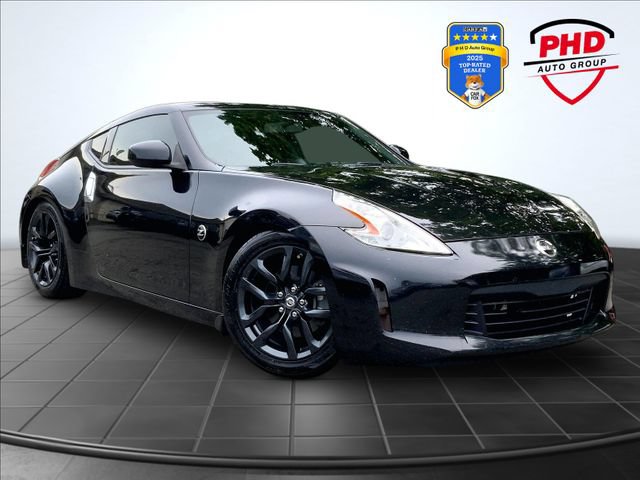 Used 2016 Nissan 370Z Coupe w/ Aerodynamics Package RWD image 1