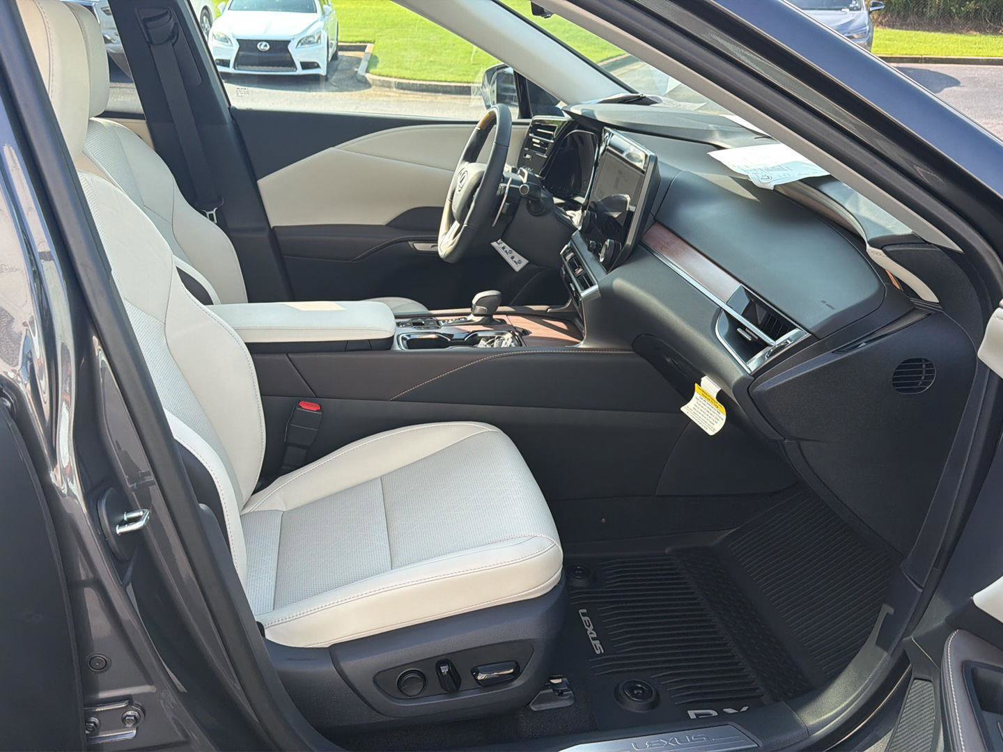 New 2026 Lexus RX 350 AWD image 13