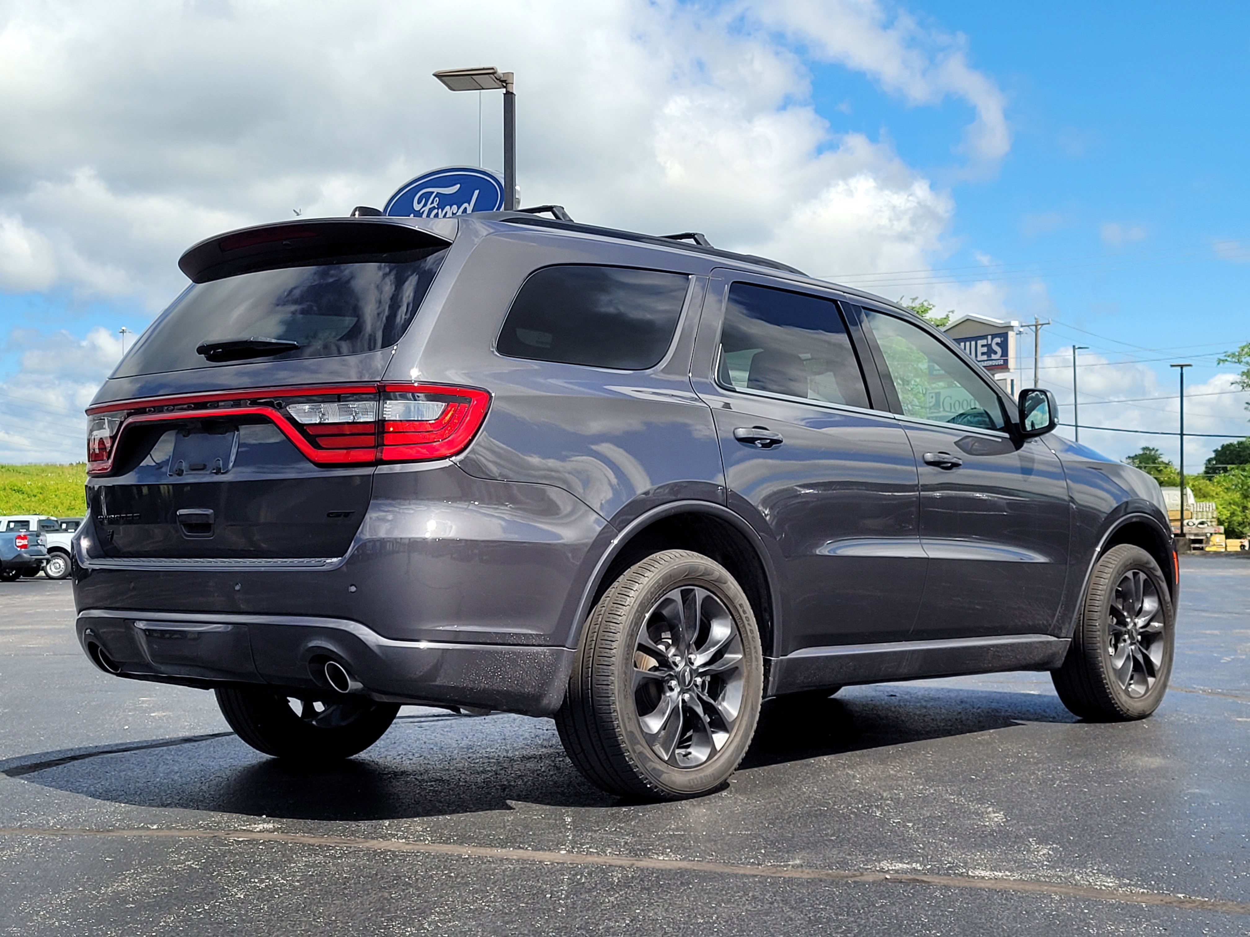 Used 2023 Dodge Durango GT AWD/4WD image 4