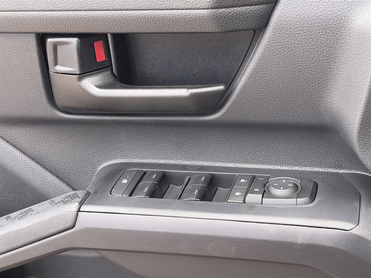 New 2026 Toyota Tacoma SR5 AWD/4WD image 16