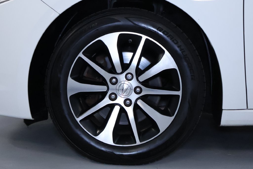 Used 2016 Acura TLX w/ Technology Package FWD image 33