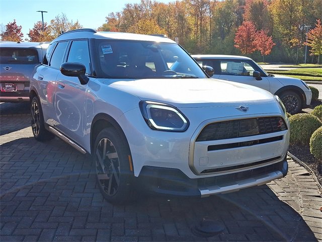 New 2026 MINI Cooper Countryman S image 3