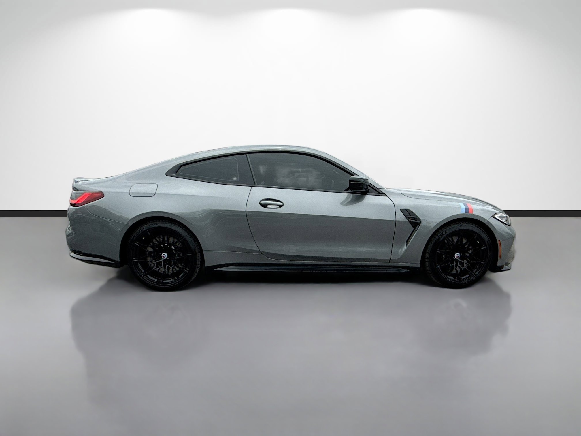 Used 2023 BMW M4 xDrive Competition w/ M Driver's Package AWD/4WD image 2