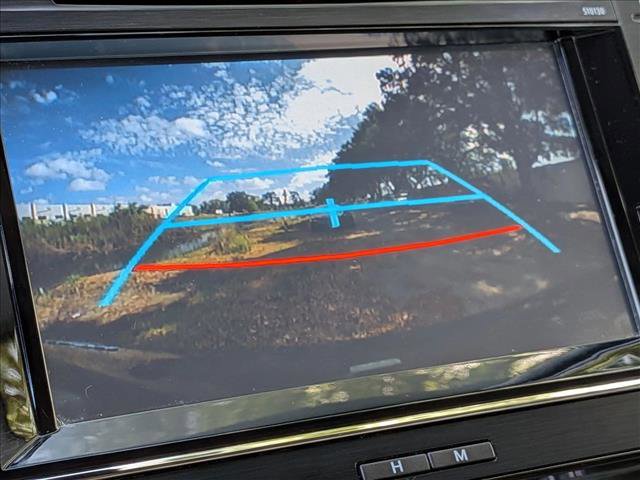 Used 2018 Toyota Avalon XLE Premium w/ All Weather Liner Package image 8
